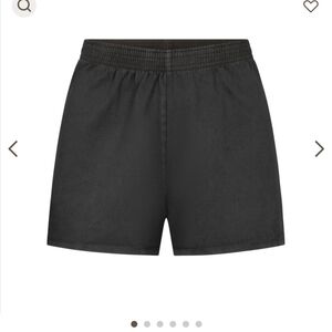 NWT Skims outdoor shorts